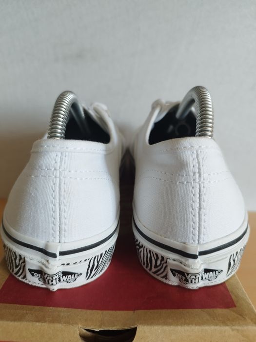 Vans Authentic Zebra tamanho 35