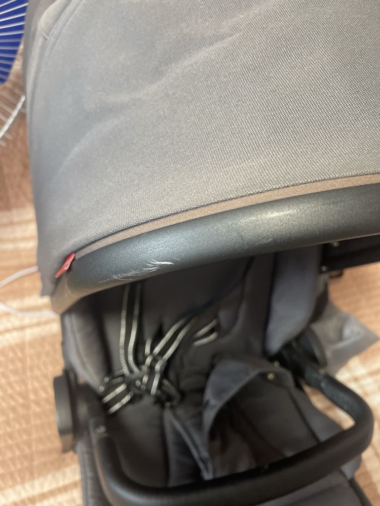 Продам каляску Carrello Avrora 2 в 1