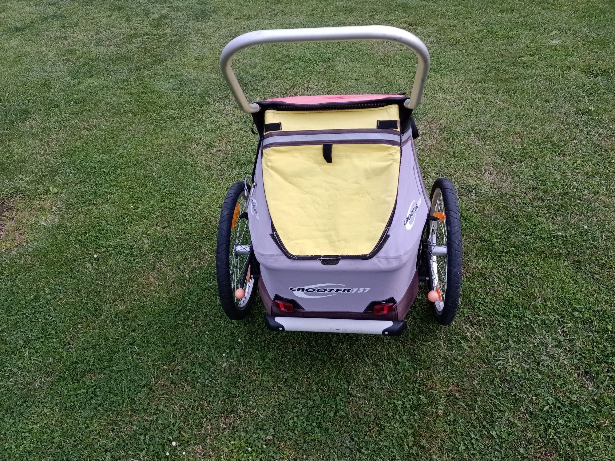 Przyczepka rowerowa croozer 737
