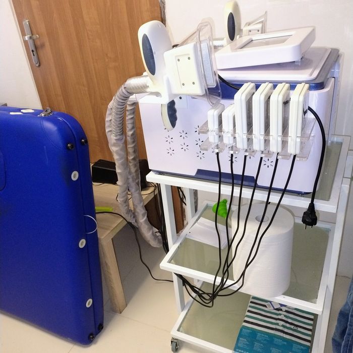 Maszyna do kriopolizy do wyszczuplania brzucha i otyłości brzusznej