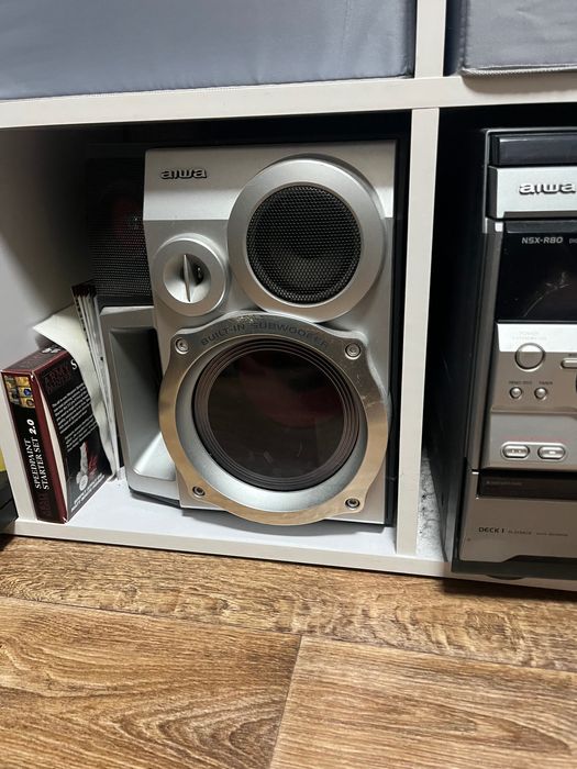 Музикальний центр