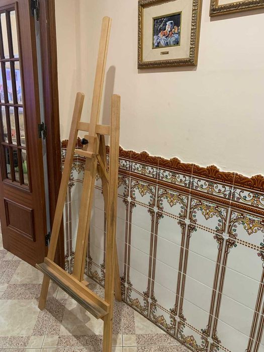 Cavalete de madeira para Belas Artes