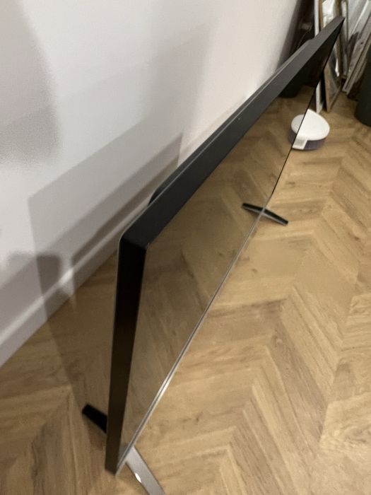 LG 42LB670V ……..