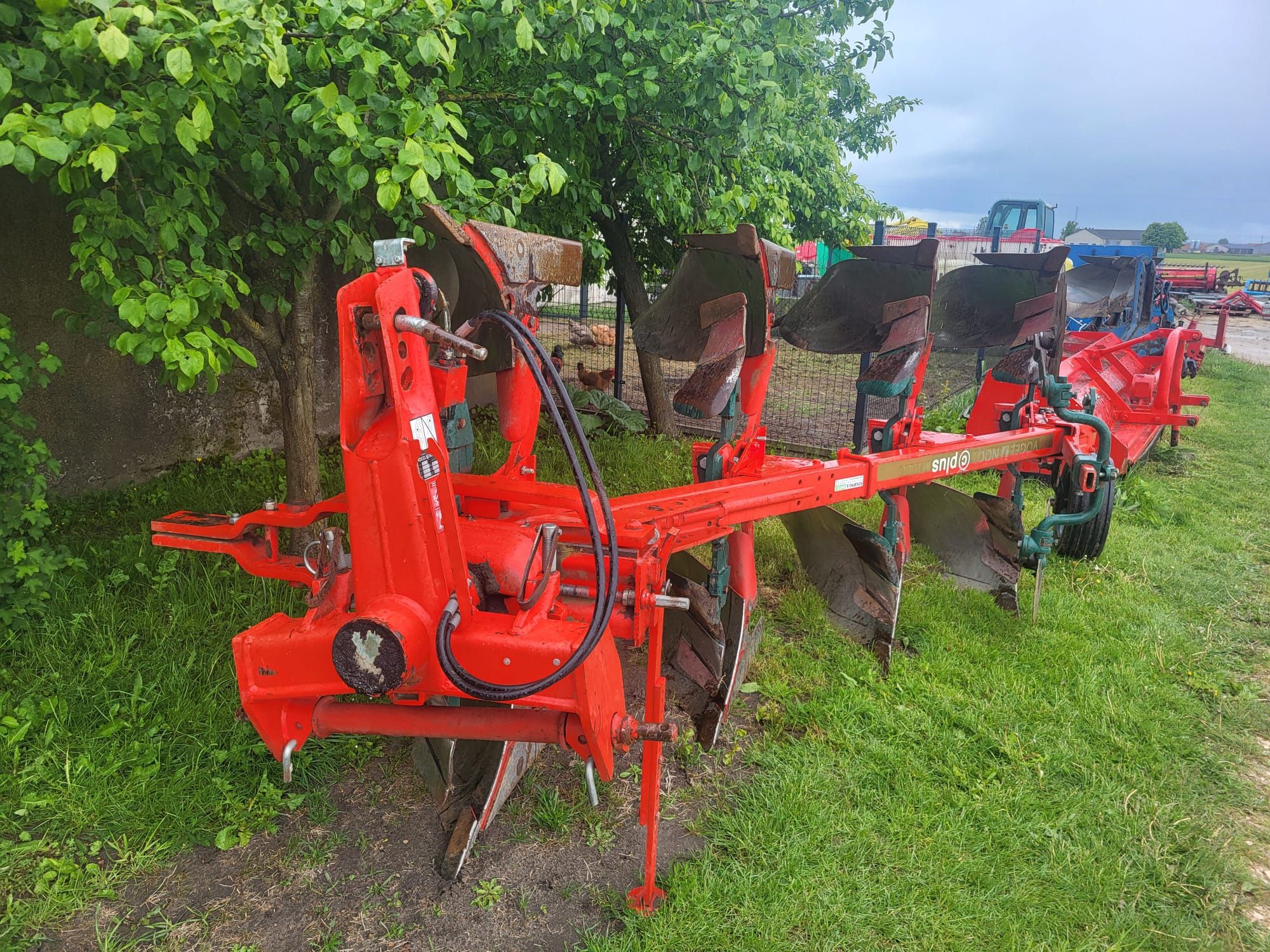 Pług obrotowy Vogel Noot c plus m1000 4 skiby 2012 rok