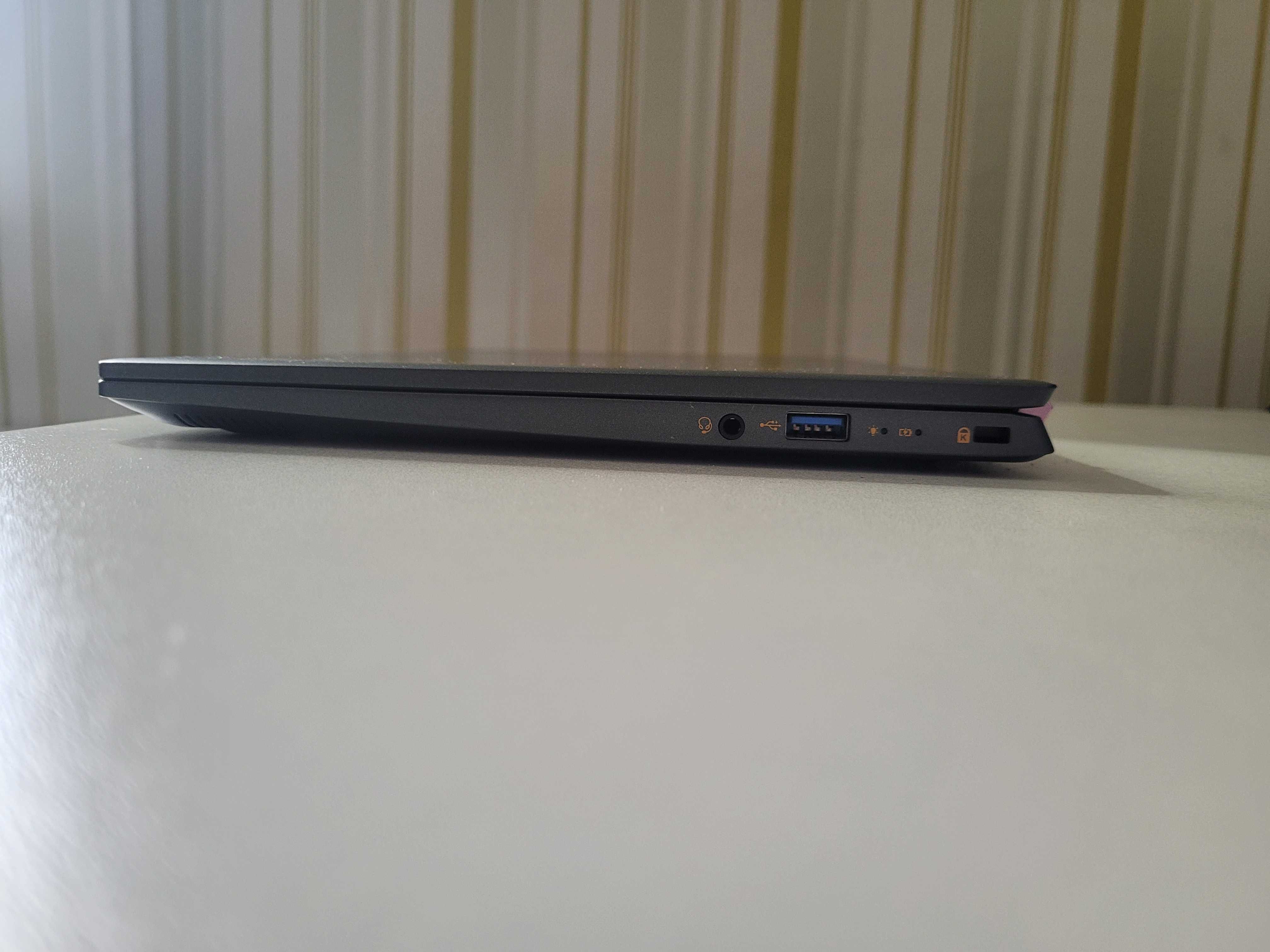 Ноутбук Acer Swift 5 | i7-1165G7 / 16GB / 1TB SSD / Touchscreen
