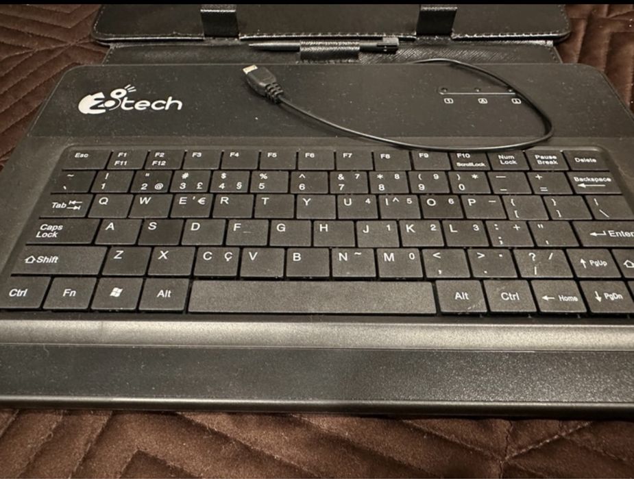 Teclado Zotech Acessório  para Tablet