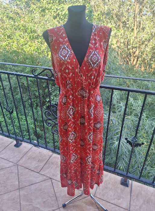 Długa sukienka maxi wycięcie na plecach 100 % wiskoza marka M&S 46