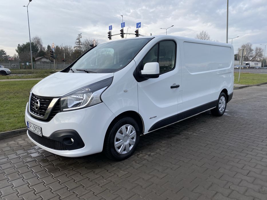 Nissan NV300 - super stan (jak Opel Vivaro, Renault Trafic)