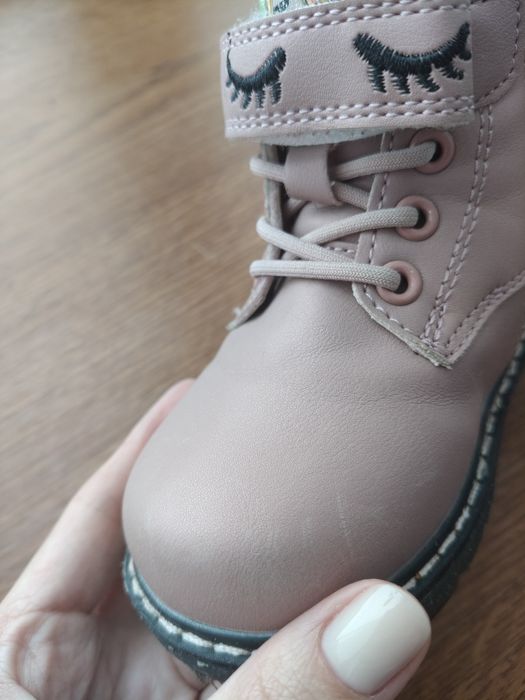 Демісезонні чоботи для дівчинки