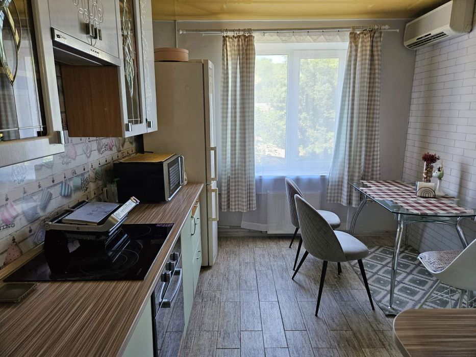 Продам 3 кімнатну квартиру
