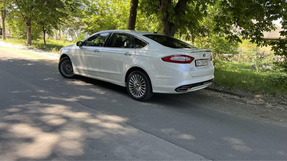 Продаю Ford Fusion 2.0Titanium