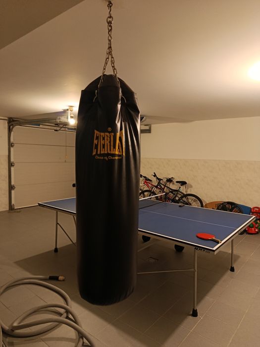 Saco de box profissional, como novo sem marcar de novo.