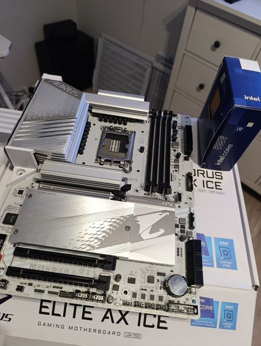 Płyta główna Gigabyte Z790 Aorus Elite AX ICE DDR5 Gwarancja.