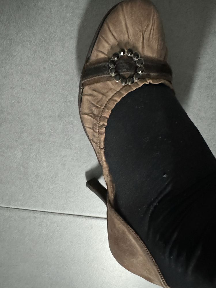 Botas camel pele goodstep , saoatos max como novas
