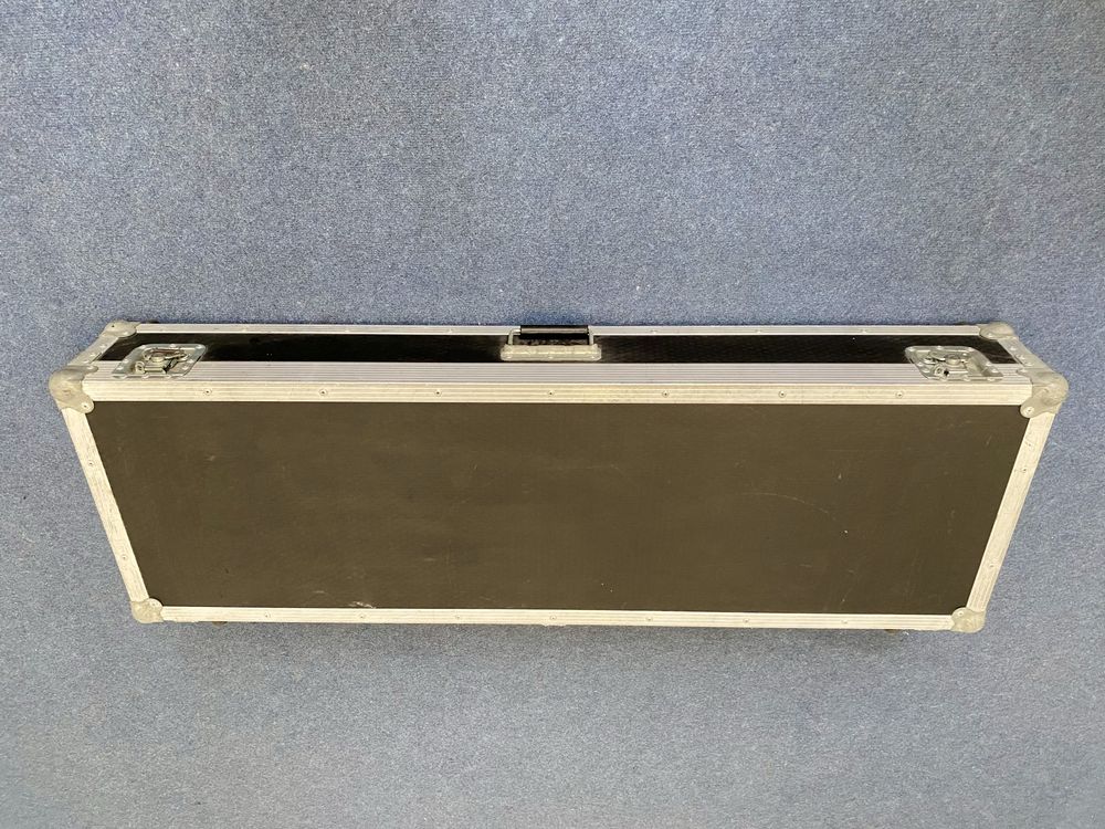 Yamaha Motif XF7 + profesjonalny twardy case – gotowy do pracy
