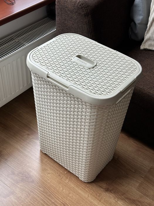 Curver style kremowy pojemnik kosz na pranie 60 litrow idealny