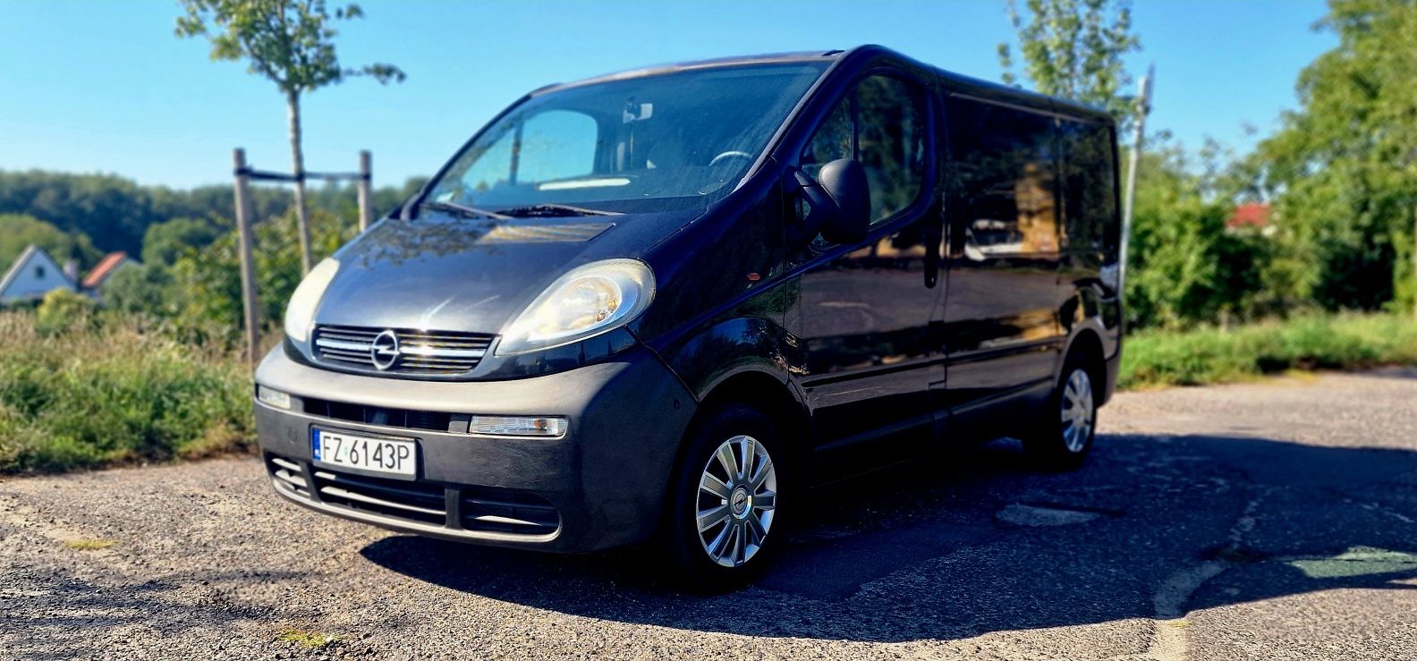 Opel Vivaro / OPEL VIVARO/ 1.9 DCI / DIESEL