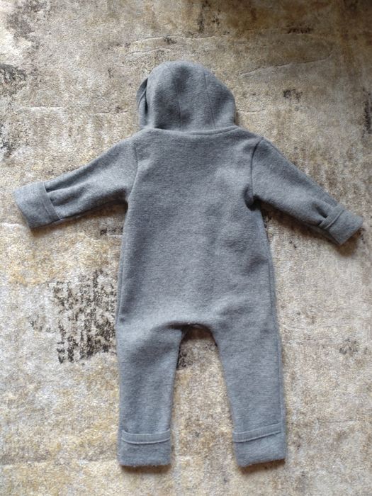 Kombinezon wełniany Merino Hessnatur r 74/80