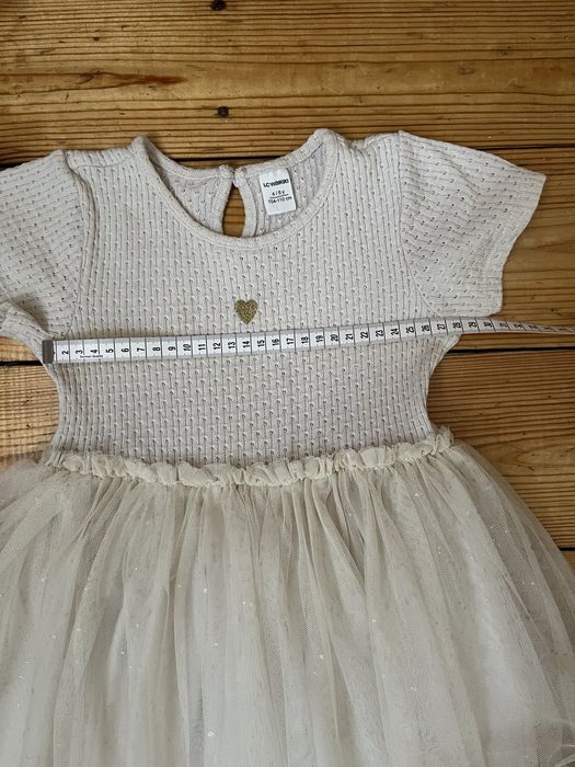 Сукня для дівчинки розмір 104-110 см