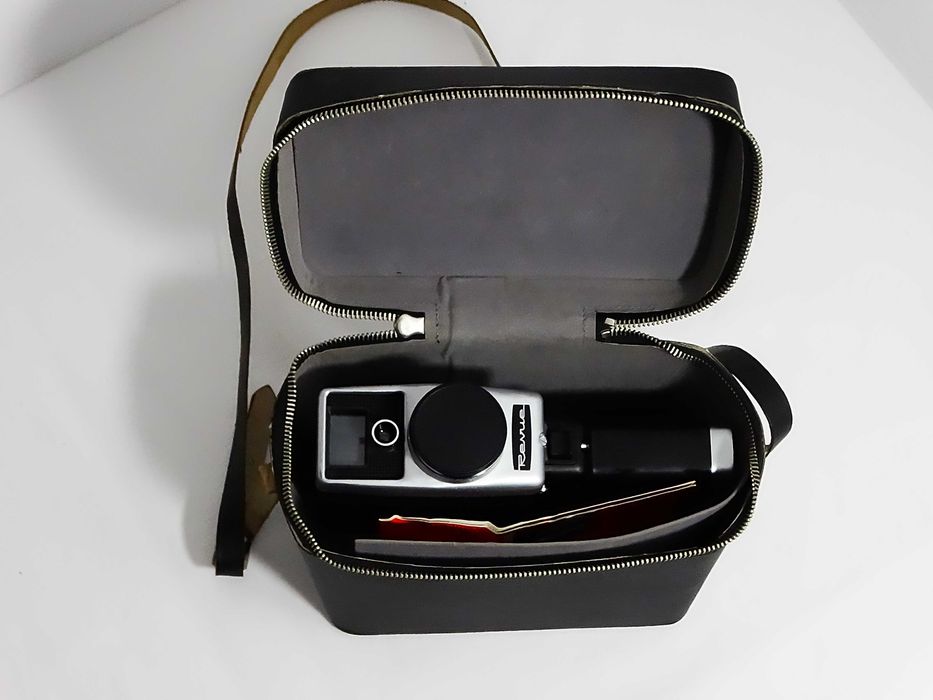 Kamera analogowa Revue Automatic Super 8 - 225