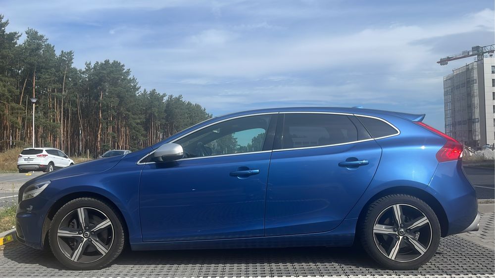 Volvo V40 T3 Geatronic R-design Panorama