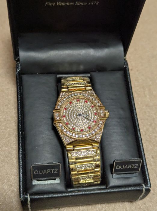 Годинник Croton кварцевий механізм