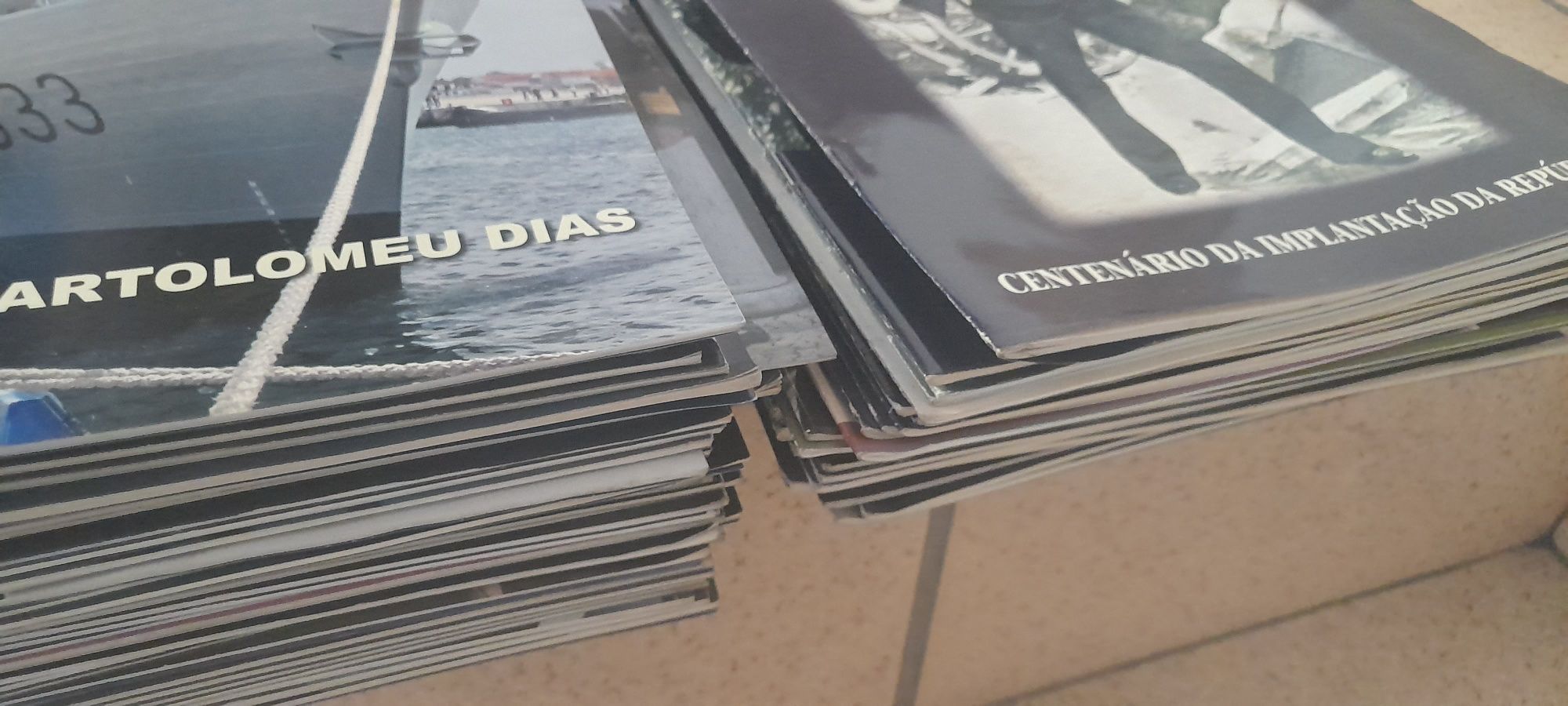 Revistas militares várias