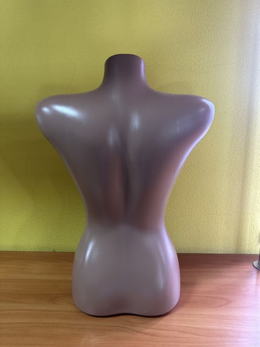 Манікен пластиковий жіночий (є ОПТ)