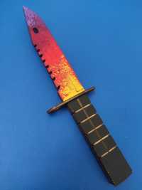 Макет дерев'яний ножа штик-ніж М9