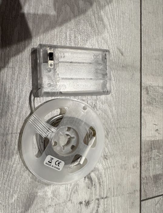 Диодная лента 3м от батареек ААА