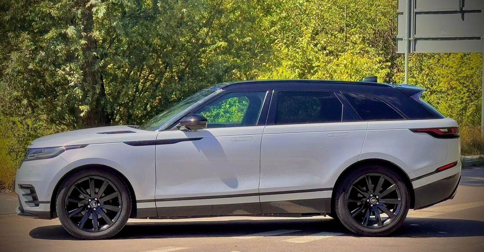 Land Rover Range Rover Velar Wersja R-Dynamic, Salon Polska