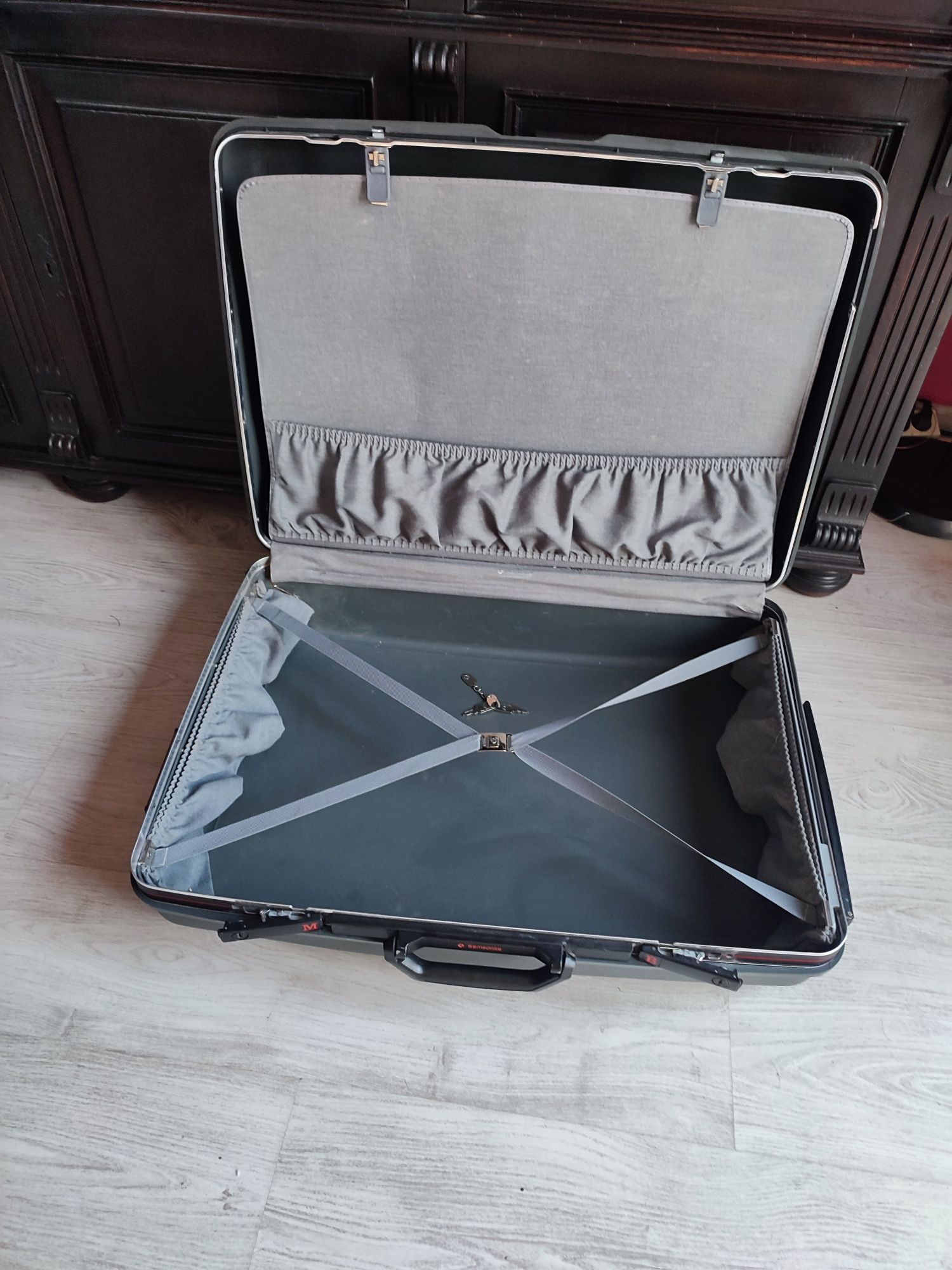 Walizka Samsonite,klucz