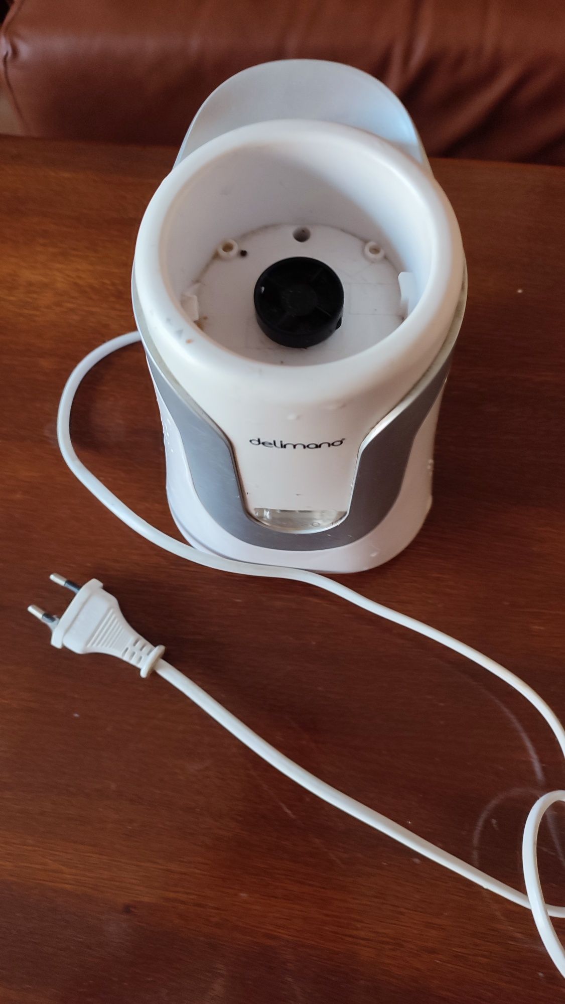 Кавомолка Delonghi