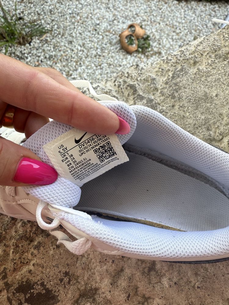 Sapatilhas Nike tam 38