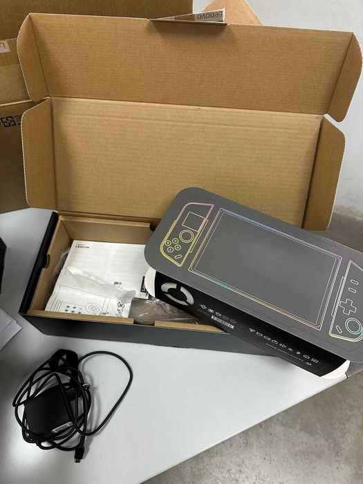 Consola Lenovo Legion Go (1TB)