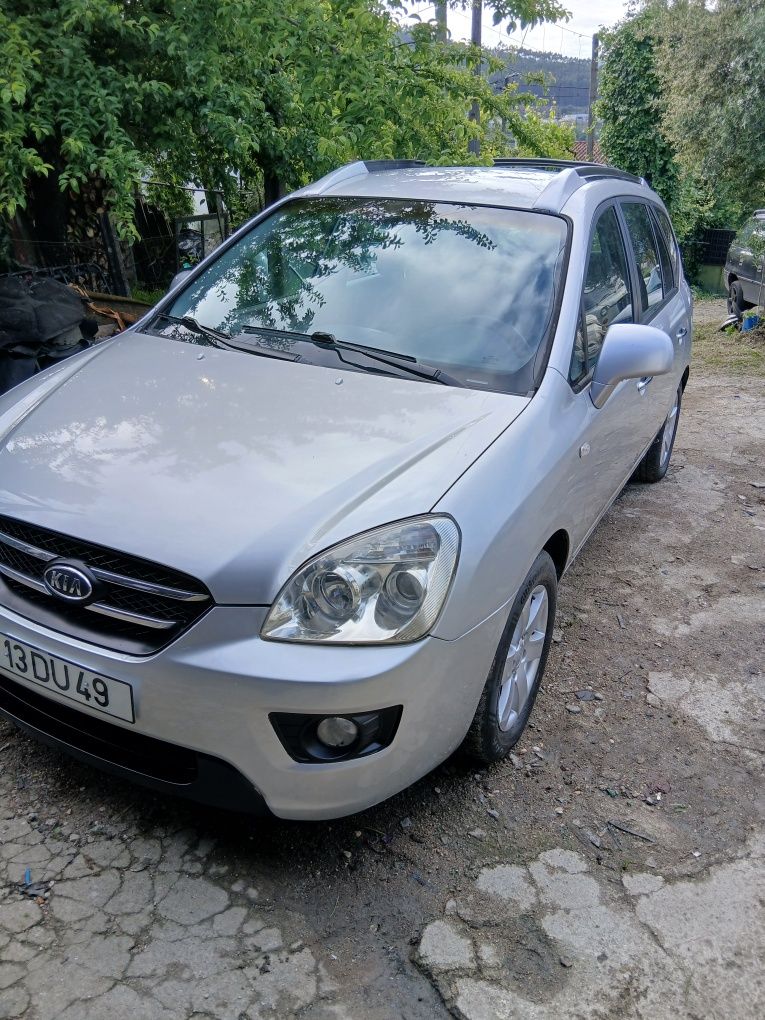 Kia carens 7 lugares