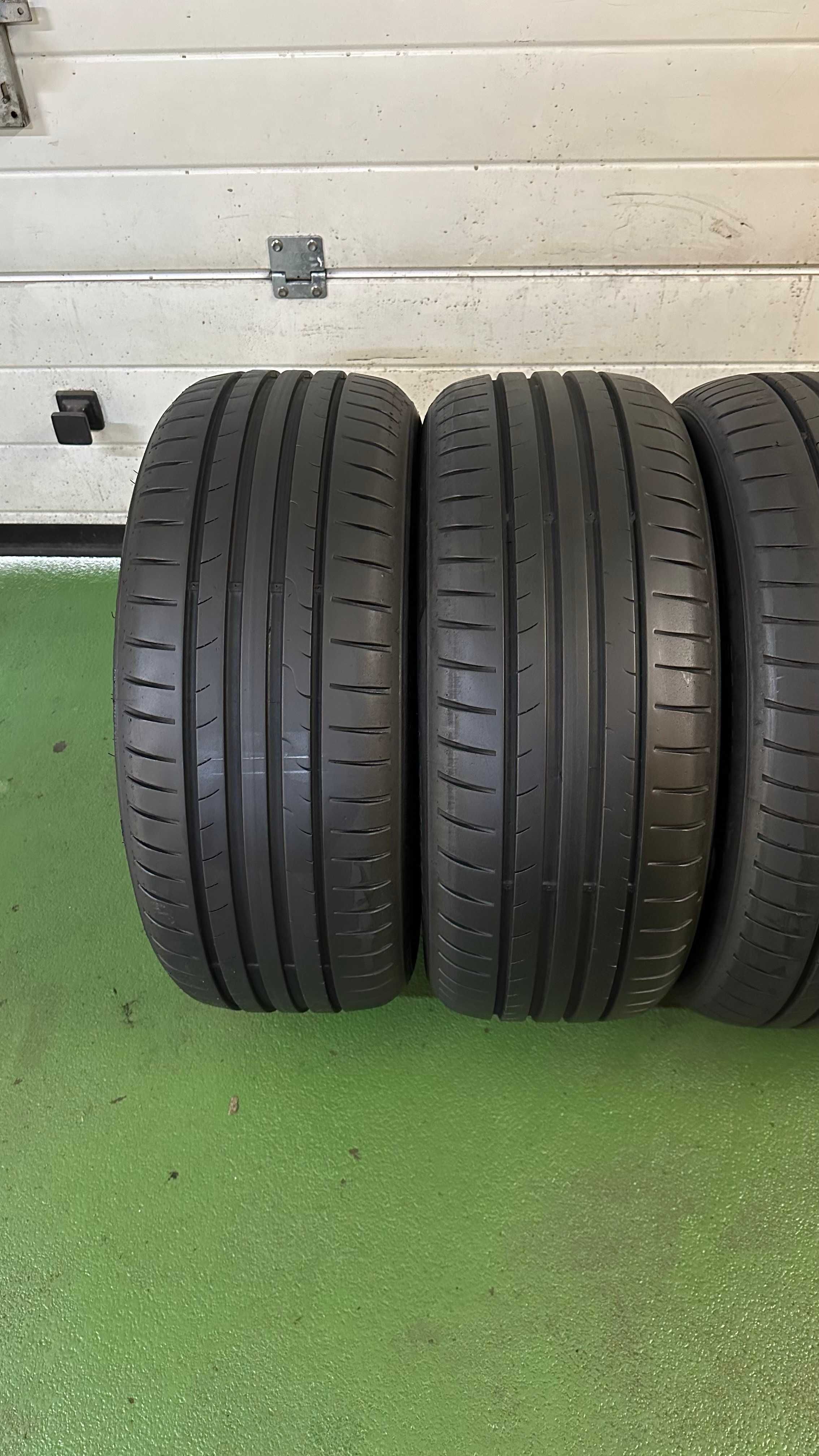 Komplet 205 55 R16 91H Dunlop Sport BlueResponse bieżnik2x6,2mm2x5,5mm
