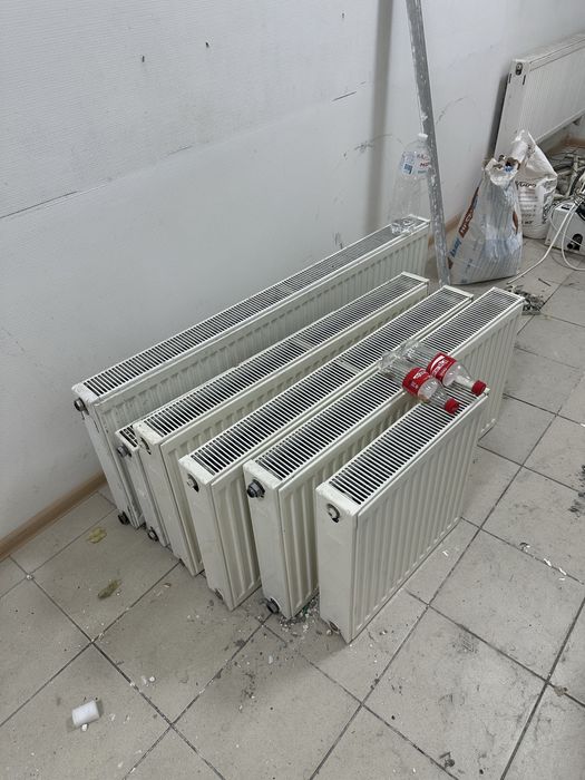 Продаж батарей б/у різних розмірів