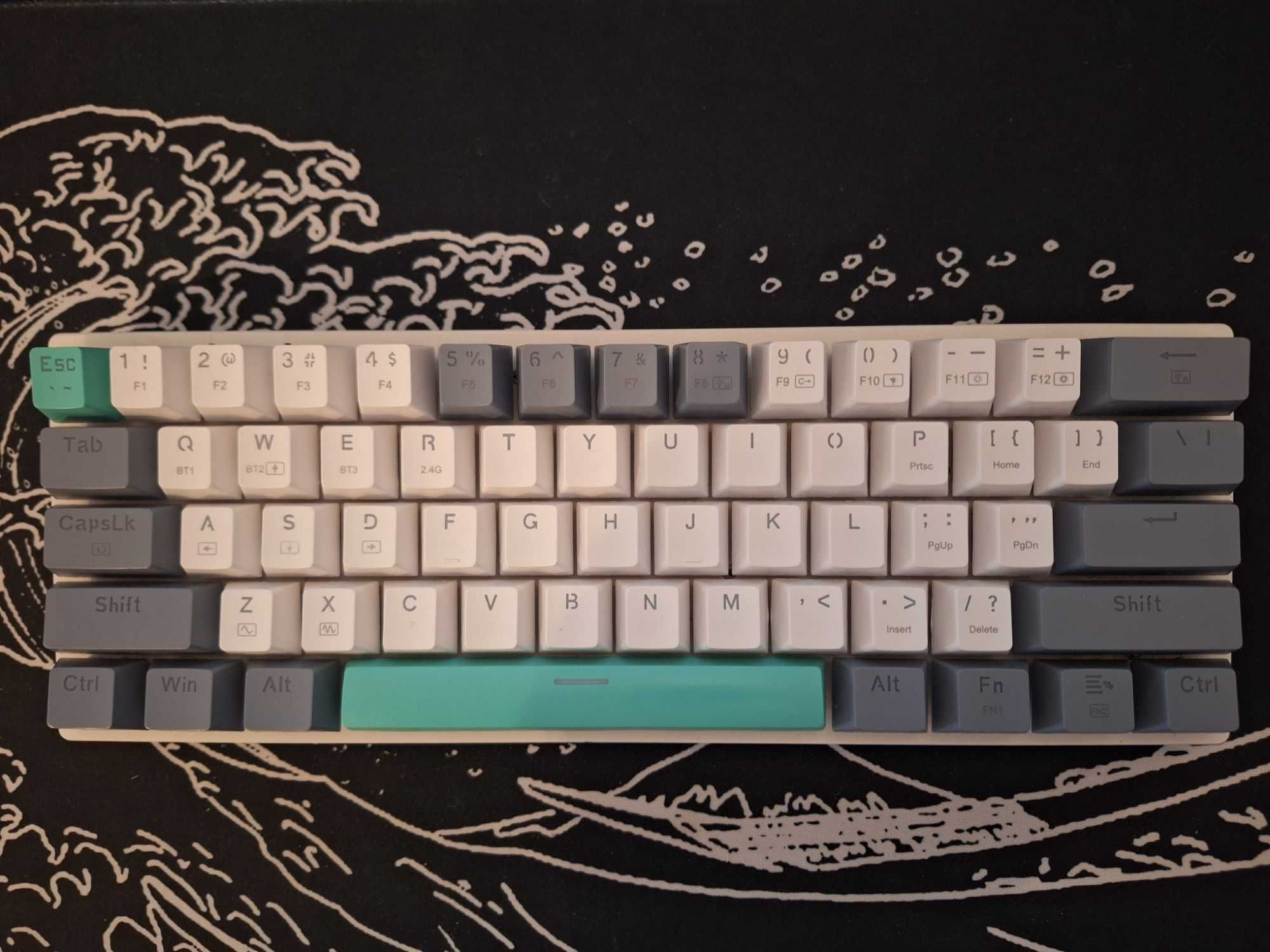 Teclado Mecânico Machenike K500-B61W (60%) - Layout US