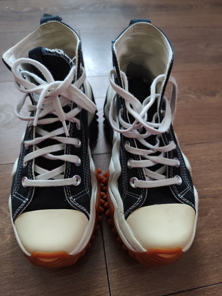 Trampki Converse model Run Star Motion