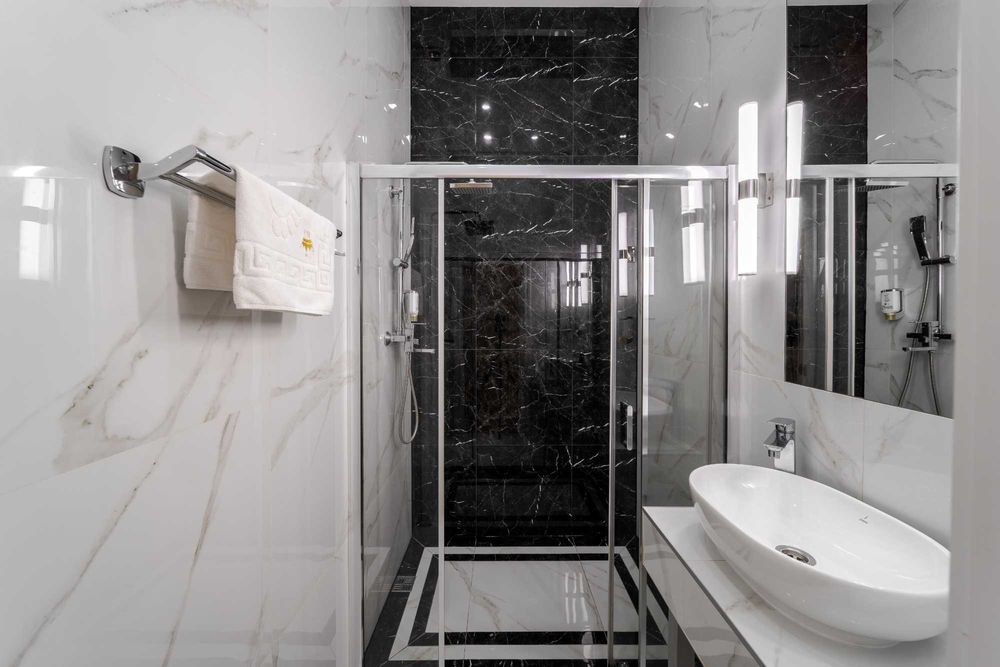 Апартаменти з ванною для 6 осіб по вул Леонтовича 5