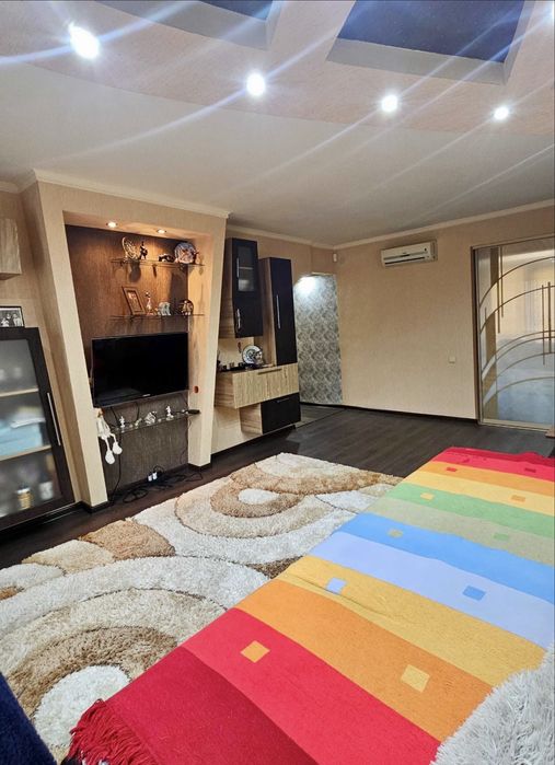 Є Відновлення‼️Продаж великоі двухкімнатноі квартири Центр міста