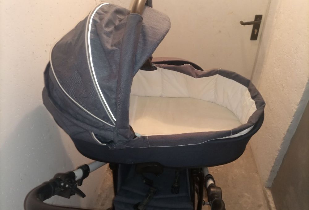 Wózek dziecięcy wielofunkcyjny