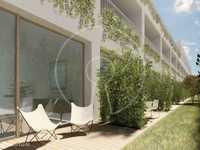 Estúdio novo, com varanda e jardim em Lisboa