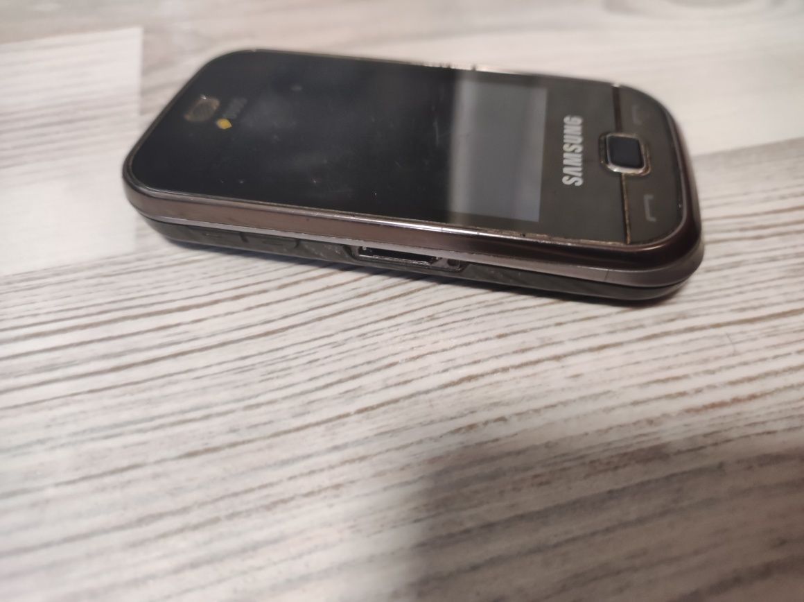 Телефон Samsung Duos B5722 + G600 слайдер