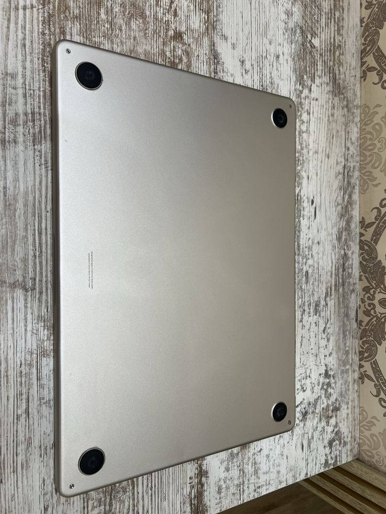 MacBook Air (15 дюймів, M2, 2023( розборка)