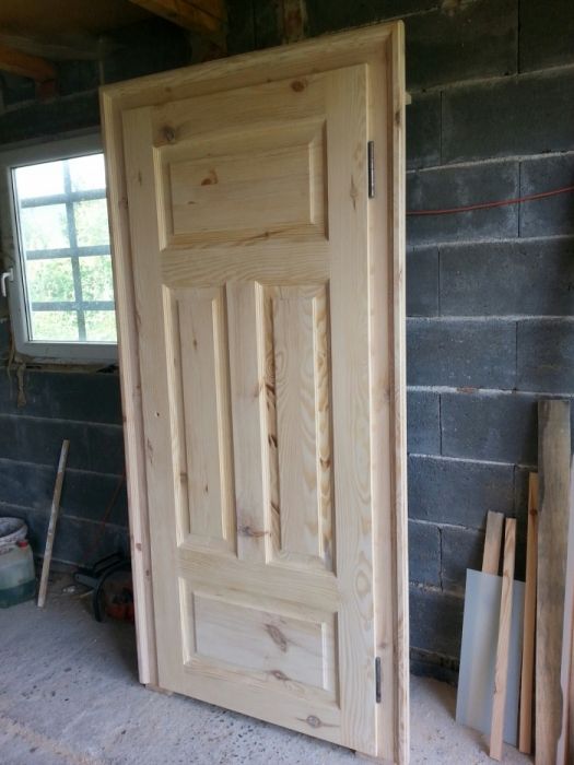 Drzwi drewniane sosnowe