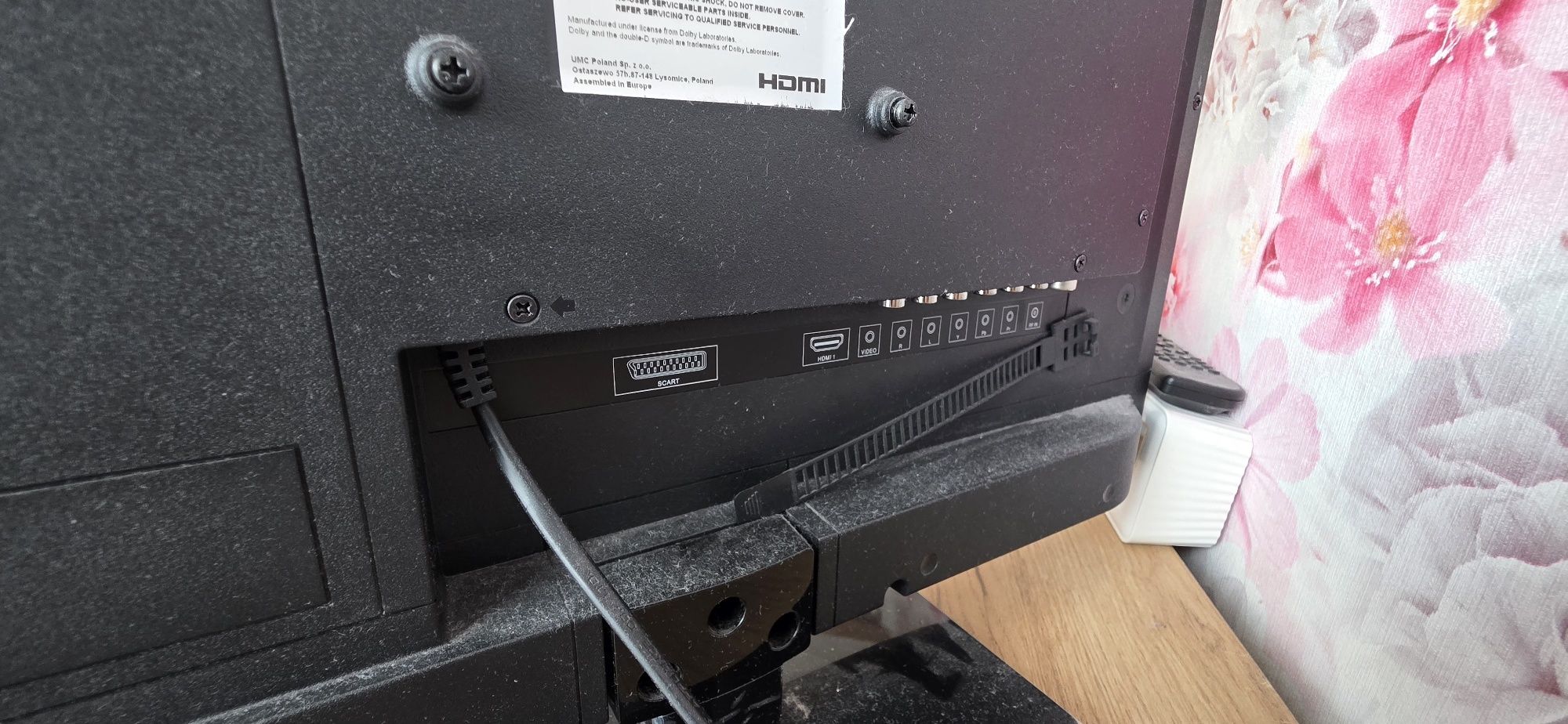 Sharp Lc-22CFE4000E 22 cale