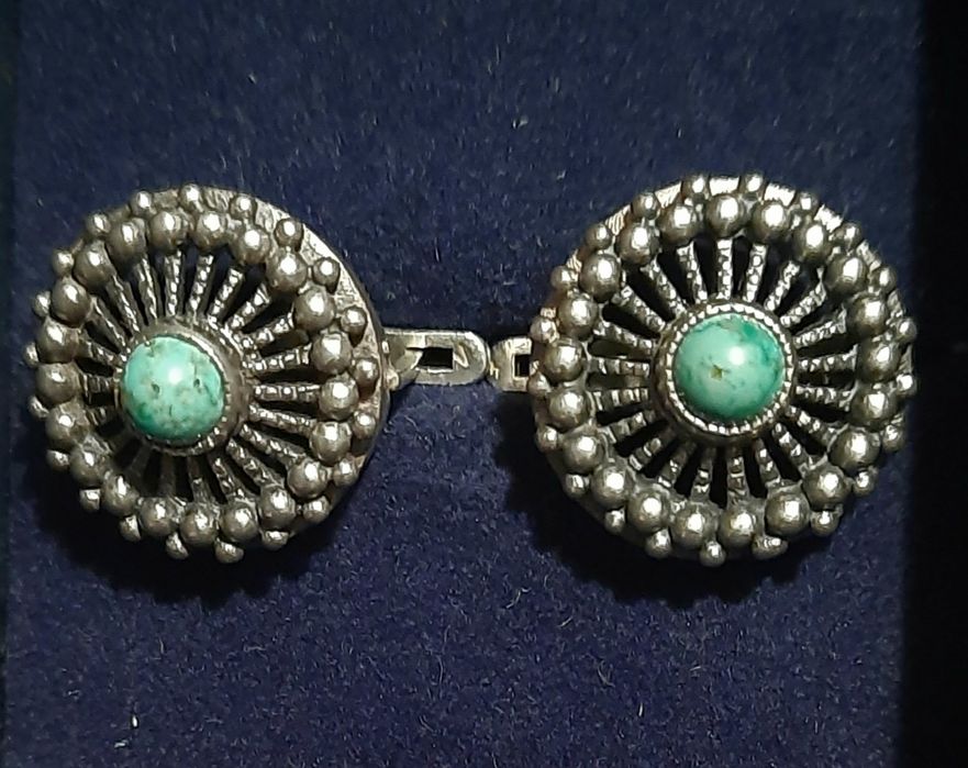 Вишукані срібні сережки з бірюзою