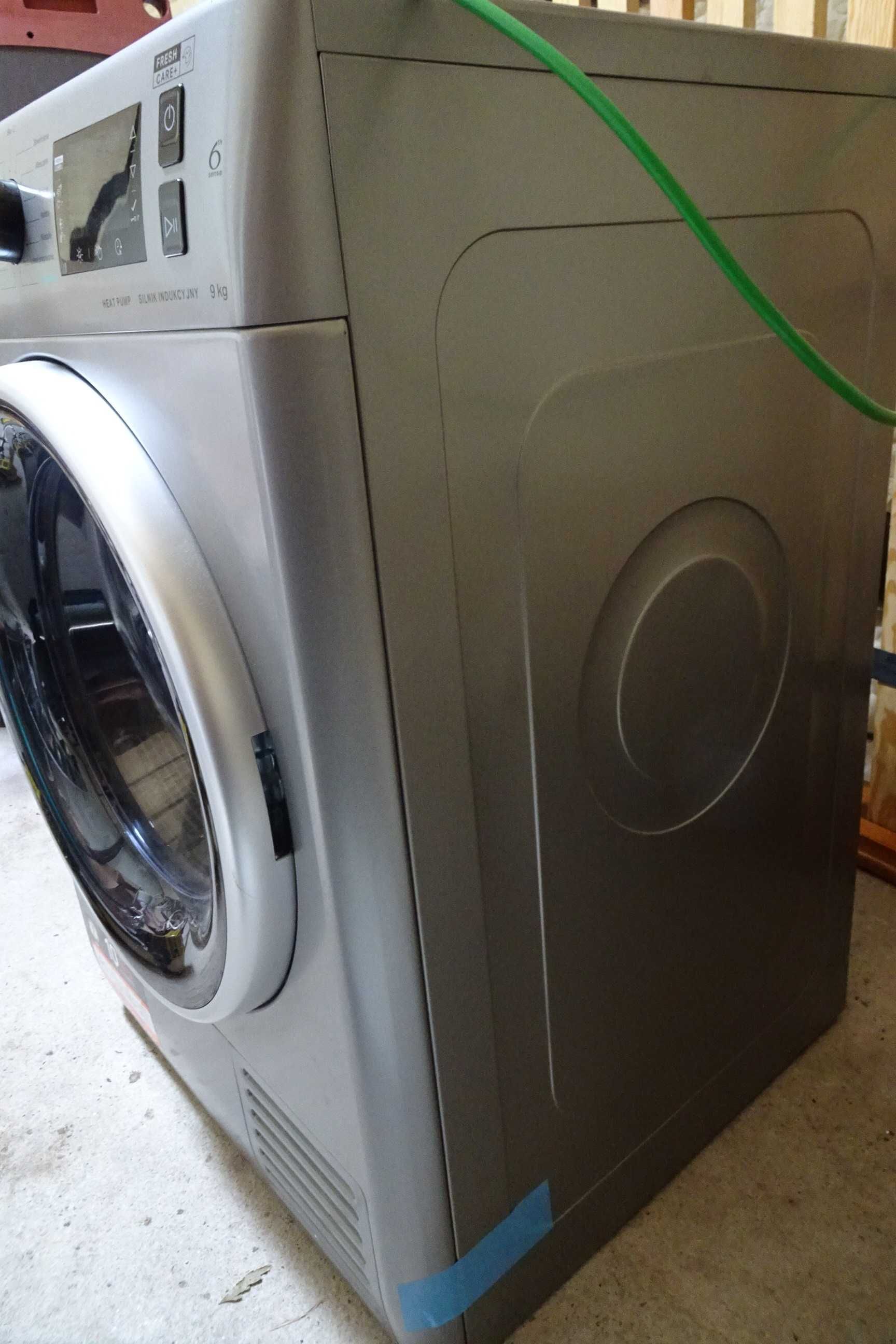 Suszarka z pompą ciepła Whirlpool, FFT D 9X3SBS PL